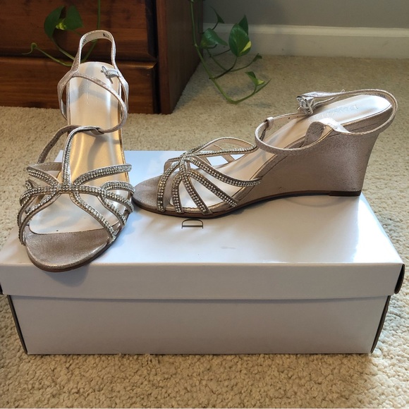 David’s Bridal dressy, strappy heels - Picture 1 of 7